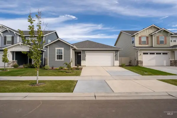 502 W Lyra St, Meridian, ID 83642