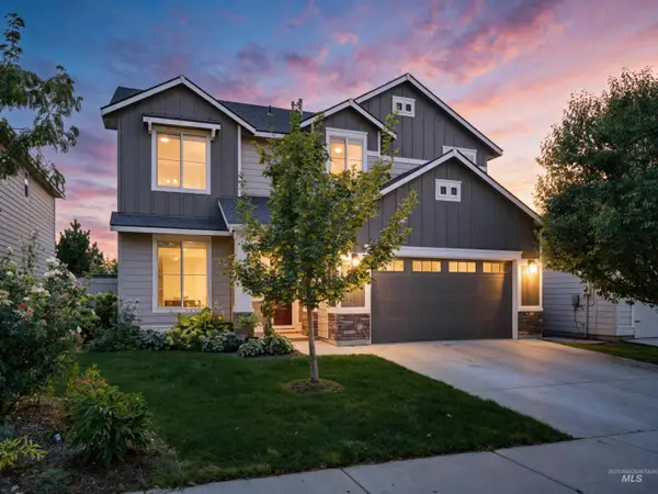3781 W Peak Cloud Ct, Meridian, ID 83642