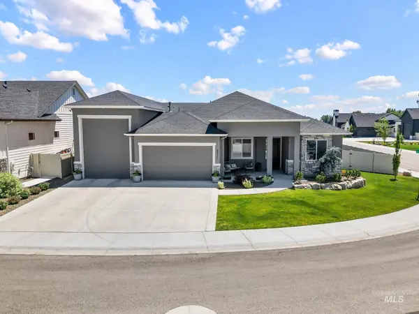 9931 W Aviara Dr, Star, ID 83669
