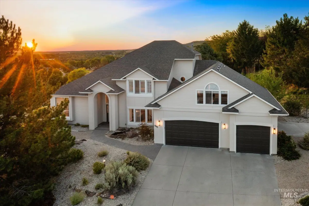 6491 N Hillsboro Pl, Boise, ID 83703 - #1