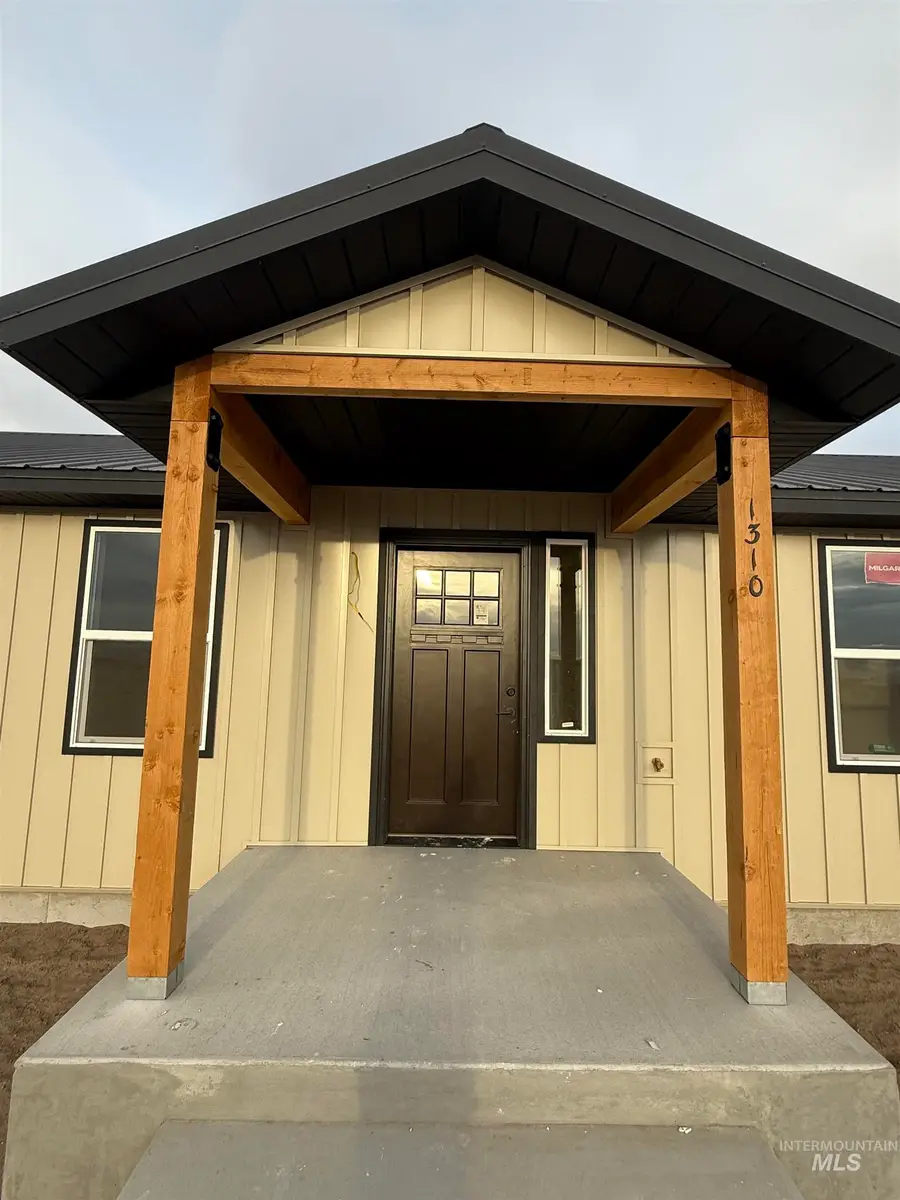 1822 E 1800 S, Gooding, ID 83330 - #3