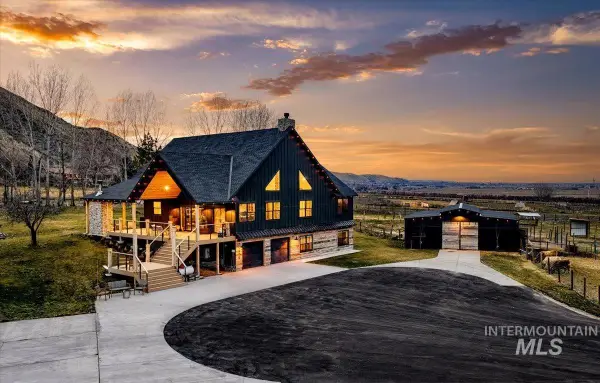 4575 Harvest Ln, Emmett, ID 83617