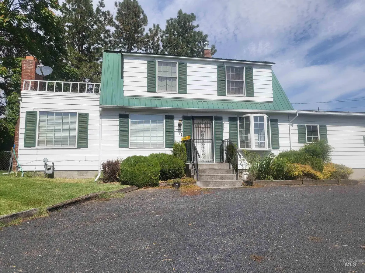 3045 Hatwai Rd, Lewiston, ID 83501 - #1