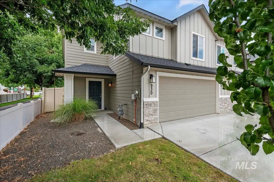 930 W Woodpine St, Meridian, ID 83646 - #3