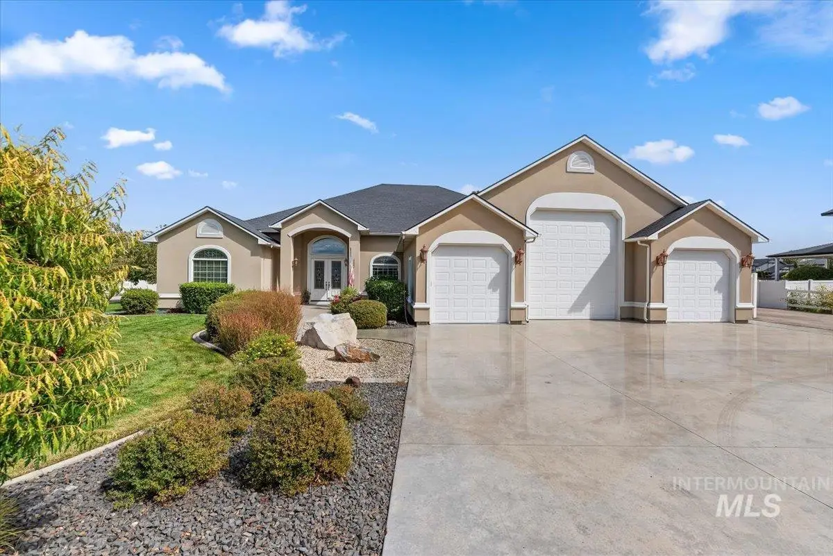6082 N Jericho Rd, Meridian, ID 83646 - #1