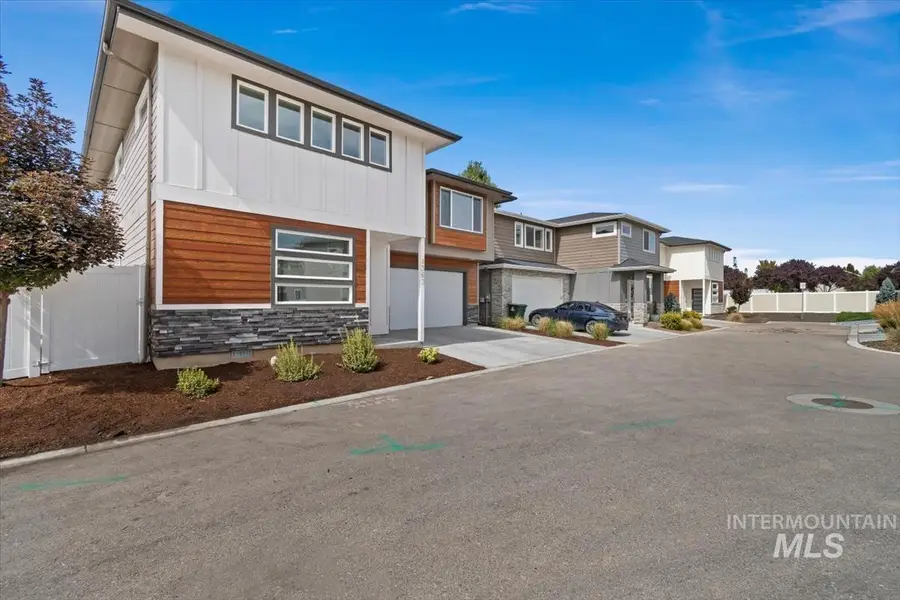 4363 N Bright Angel Ave., Meridian, ID 83646 - #2