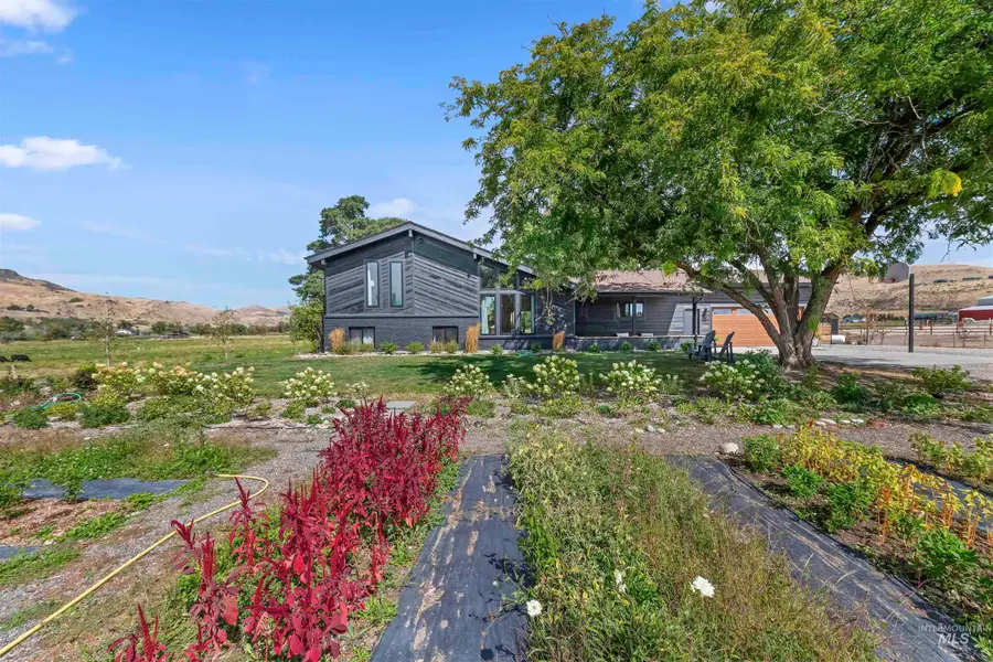 2700 N Plaza Rd, Emmett, ID 83617 - #3