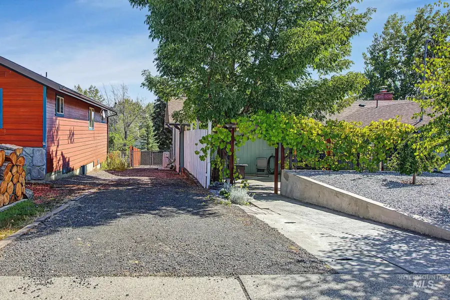 317 S Boulevard, Grangeville, ID 83530 - #3