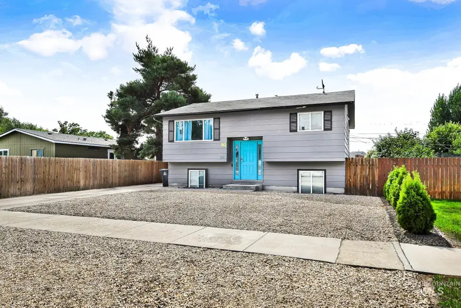 518 E Denver, Caldwell, ID 83605 - #3
