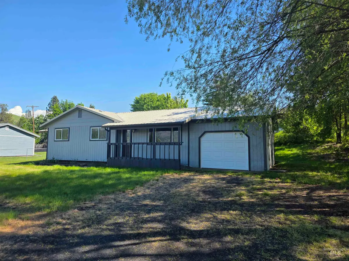 310 Fir Rd, Kamiah, ID 83536 - #1