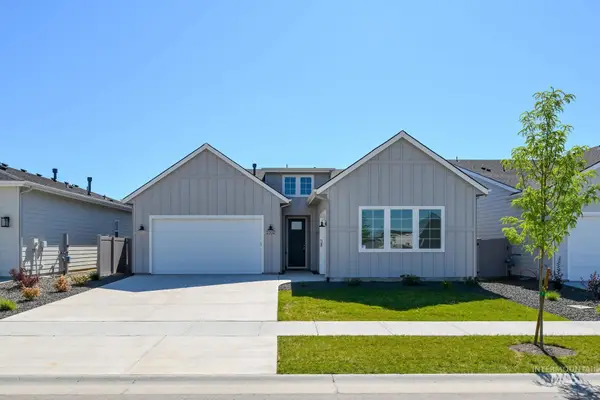 8818 W Stillmore St, Star, ID 83669