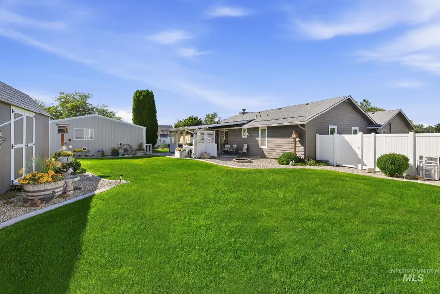 1921 Kentucky Dr., Nampa, ID 83686 - #2