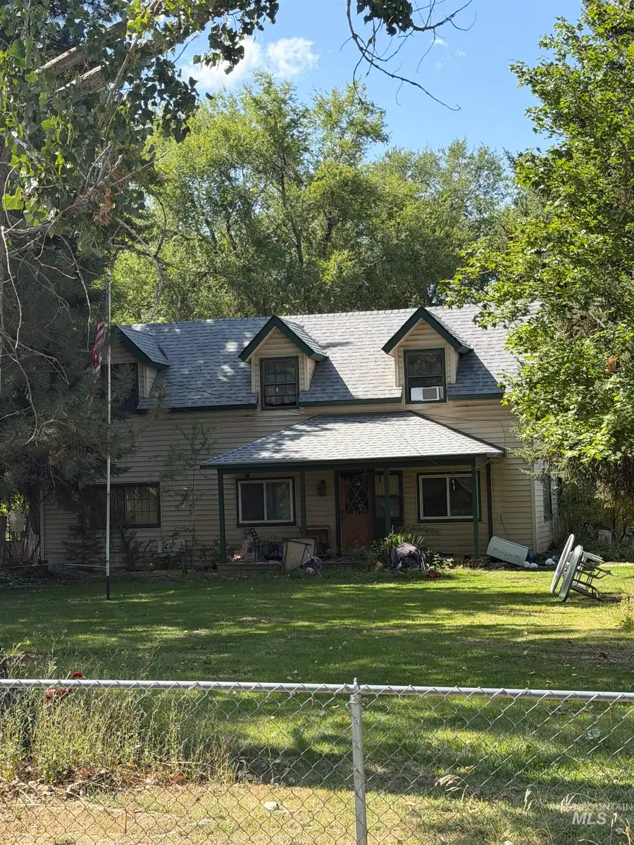 2015 Mill Rd, Emmett, ID 83617 - #2