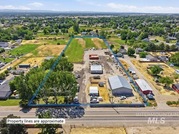 79 N Robinson Rd, Nampa, ID 83687