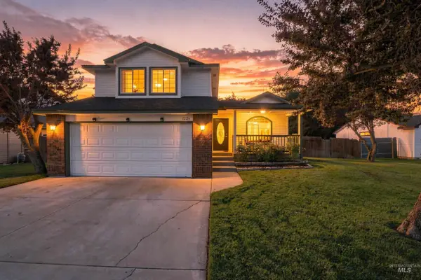1226 New York St, Middleton, ID 83644