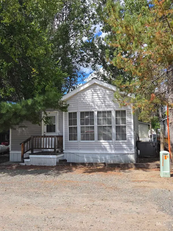 514 D28 Sawyer St #D28, Cascade, ID 83611