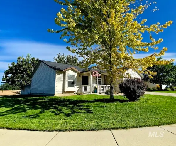 1614 S Woodland Dr, Nampa, ID 83646