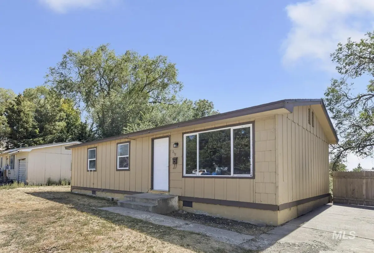 219 E H Ave, Jerome, ID 83318 - #1