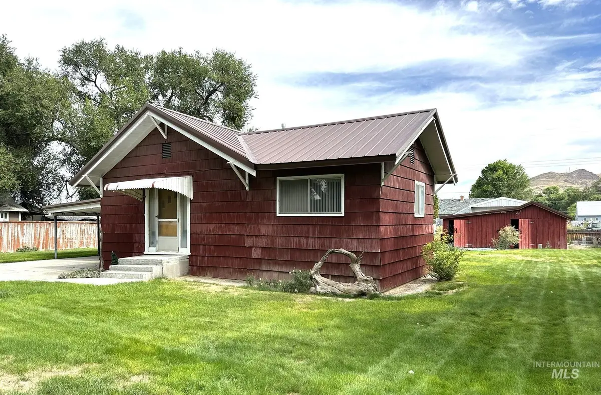 370 Smith St, Vale, OR 97918 - #1