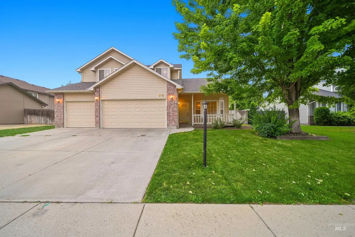 919 E Hawk St, Meridian, ID 83646 - #1