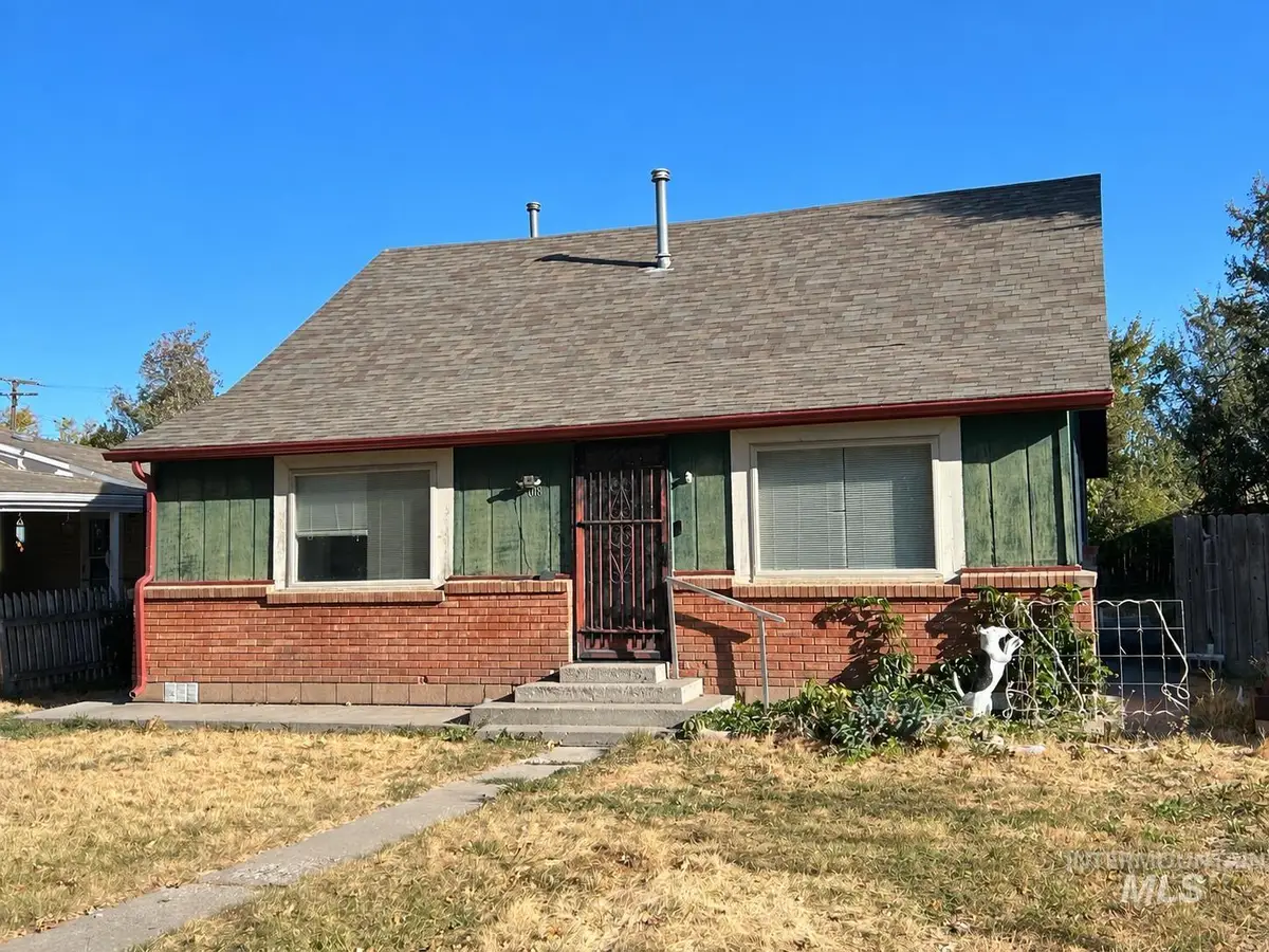 308 2nd Ave E, Jerome, ID 83338 - #1