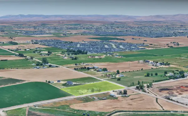 1715 E Columbia, Meridian, ID 83642