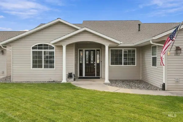 1922 Birch Dr, Lewiston, ID 83501