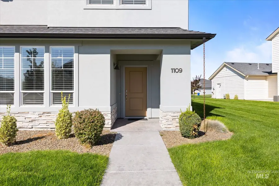 1109 N World Cup Ln, Eagle, ID 83616 - #3