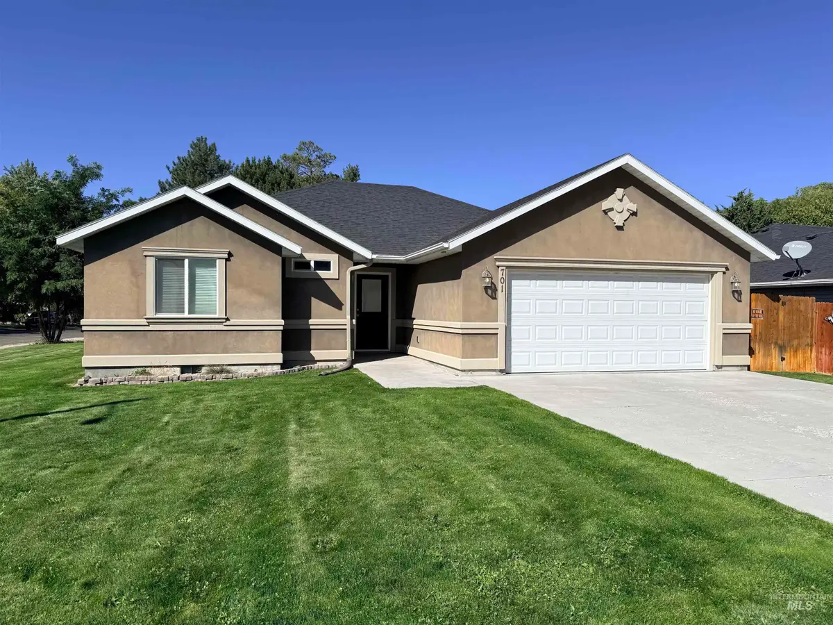 701 N Fillmore St, Jerome, ID 83338 - #1
