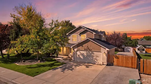 1087 S New Summer Ave, Kuna, ID 83634