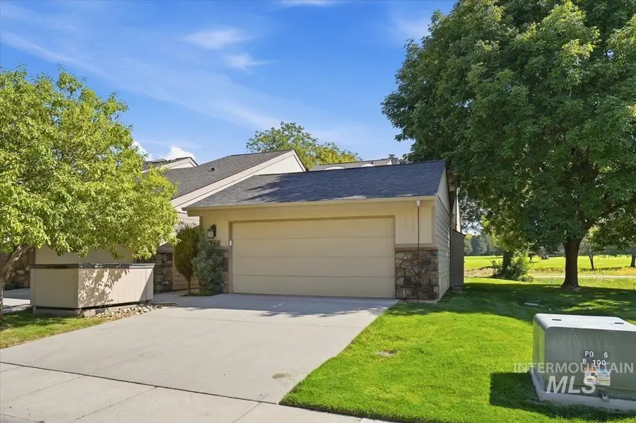 742 N Palmetto Dr, Eagle, ID 83616 - #2