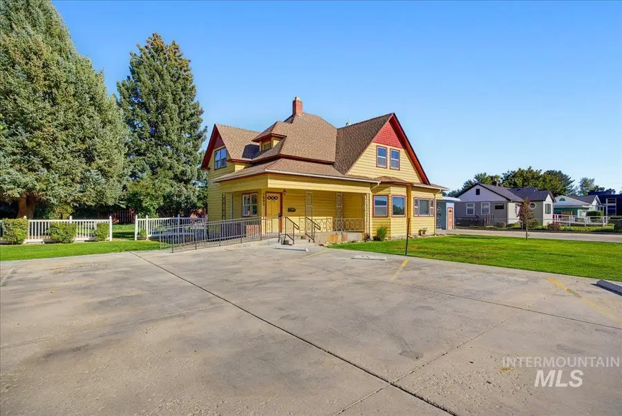 1803 S 10th Ave, Caldwell, ID 83605 - #2