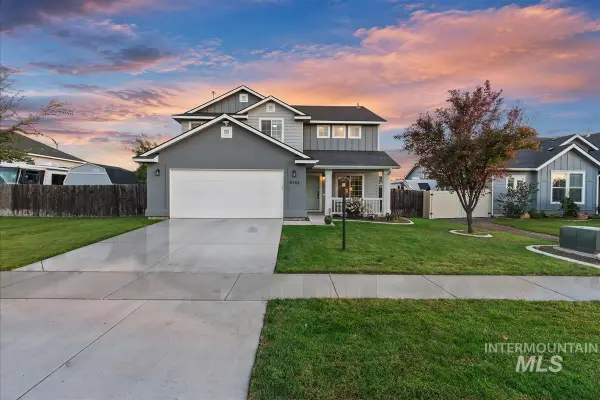 6753 E Grangewood St, Nampa, ID 83687