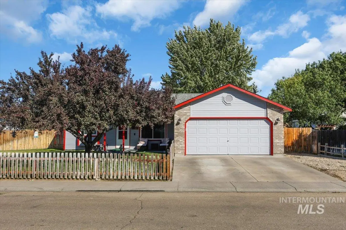 810 Partridge Dr, Mountain Home, ID 83647 - #1