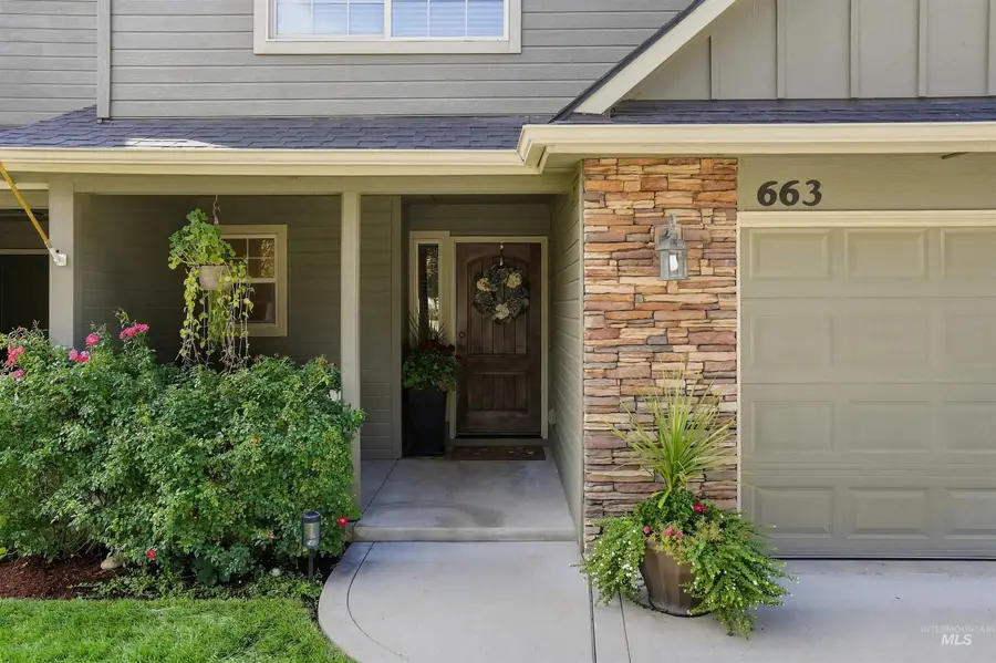 663 N Shadowfox Pl, Eagle, ID 83616 - #2