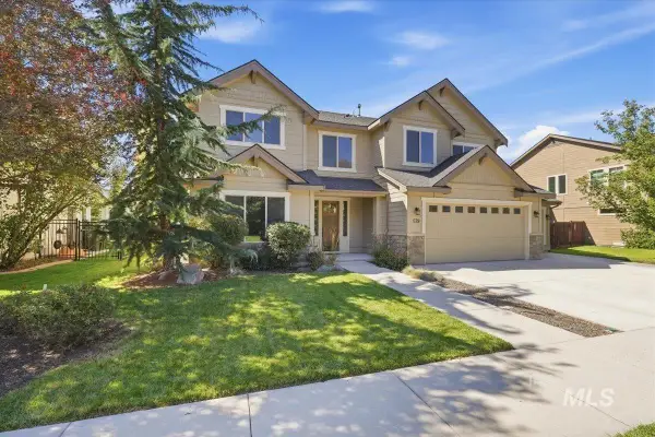 579 W Gable St, Meridian, ID 83646