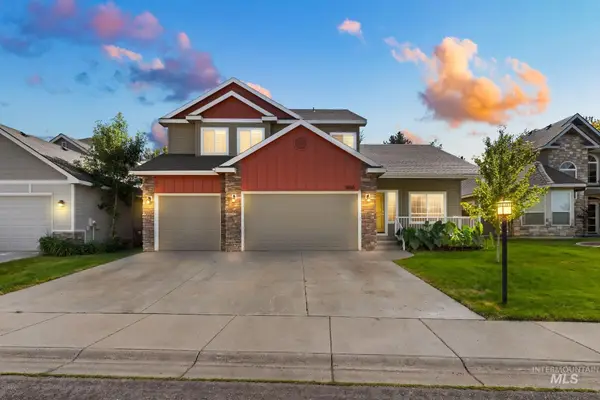 9845 W Arabian Dr, Boise, ID 83709