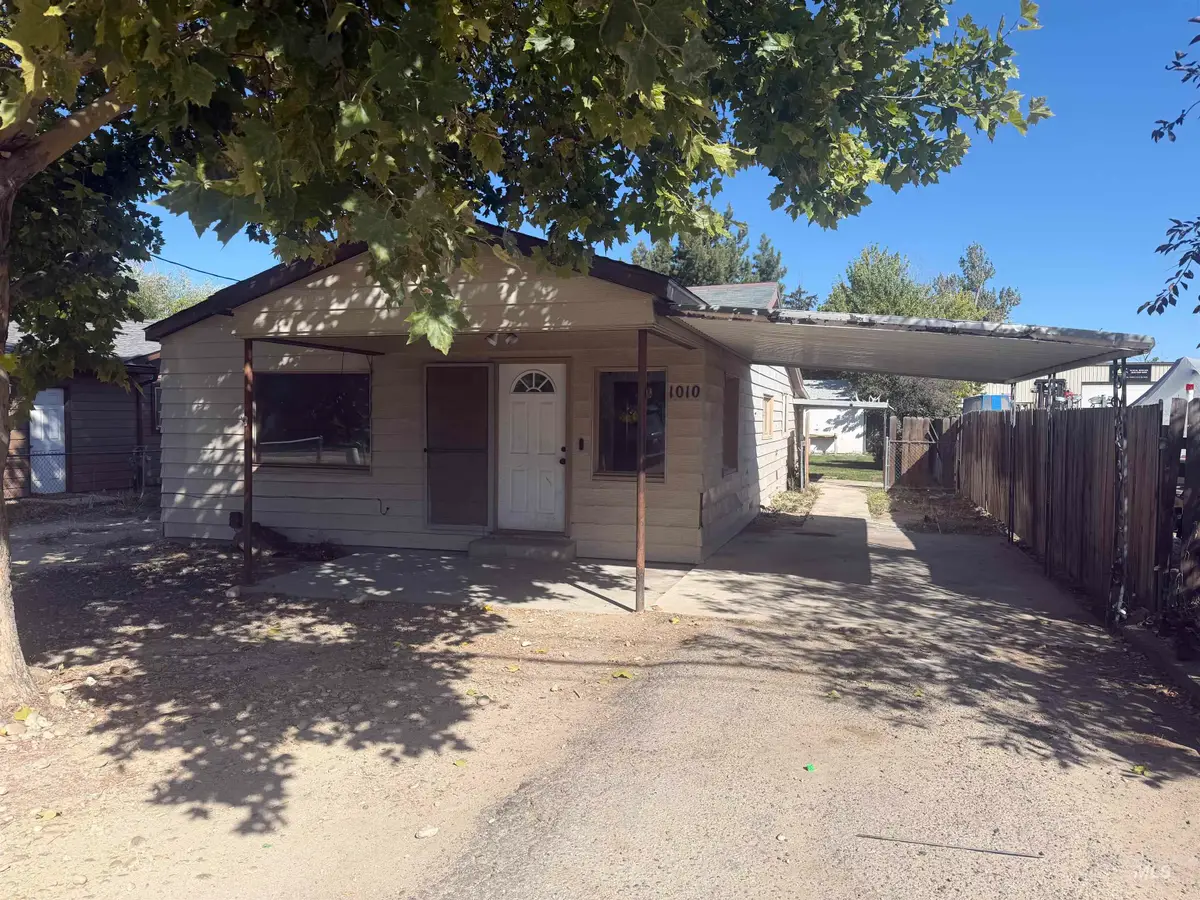 1010 W Avalon St, Kuna, ID 83634 - #1