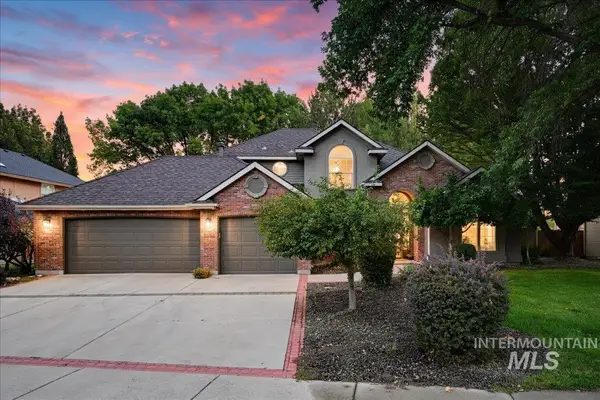 3064 E Nature Dr, Boise, ID 83706