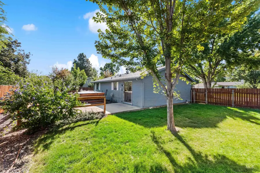 1302 E Victory Rd, Boise, ID 83706 - #2