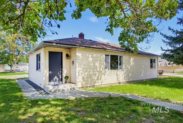 1303 Willow St, Caldwell, ID 83605