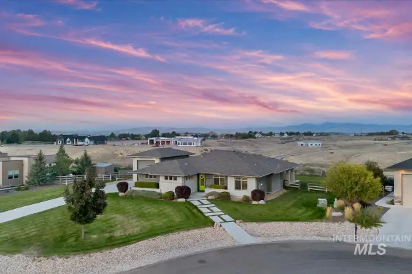 24398 Tombstone Ridge Ct, Middleton, ID 83644