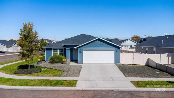 16924 N Lowerfield Loop, Nampa, ID 83687