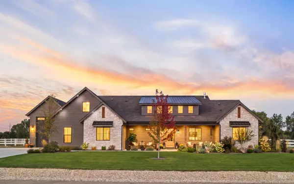 23910 Timber Hills Rd, Caldwell, ID 83607