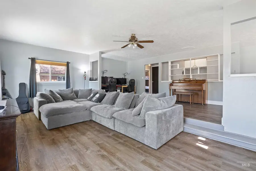 1422 N Fillmore Street, Jerome, ID 83338 - #3