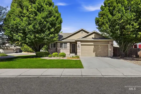 11248 W Red Maple Dr, Boise, ID 83709