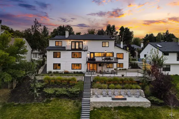 1218 E Hearthstone Drive, Boise, ID 83702
