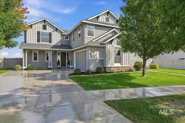 1122 W Seldovia Dr, Kuna, ID 83634