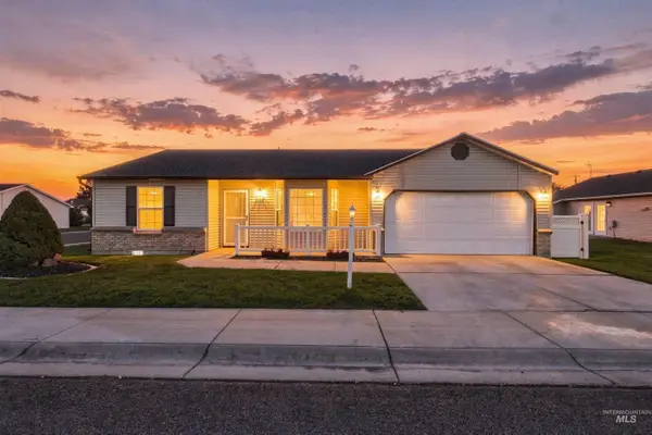 2110 Glenn Way, Caldwell, ID 83605