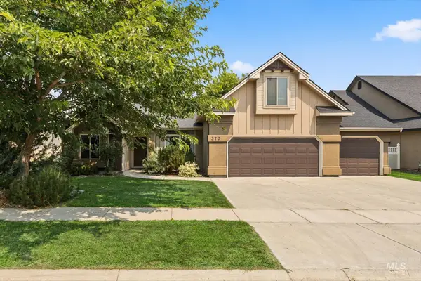 370 S Schober Loop, Nampa, ID 83686
